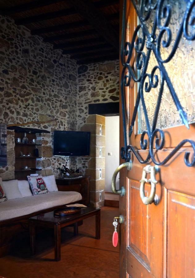 Kamara Stone House Villa Kíssamos Exterior foto