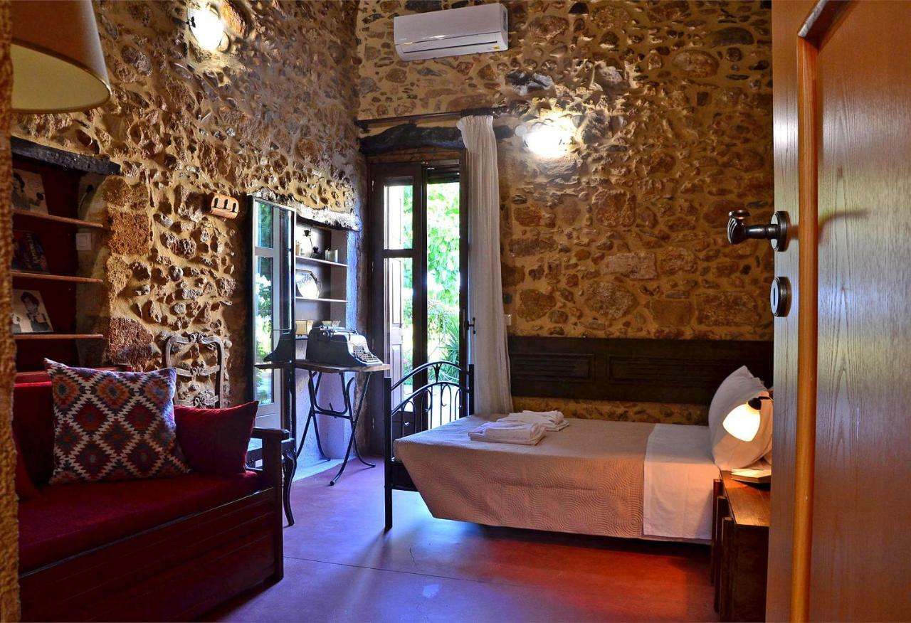 Kamara Stone House Villa Kíssamos Exterior foto